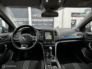 Renault Mégane Estate Renault Megane Estate 1.2 TCe GT-Line Bose Camera Schaalstoel Led Gr-Navi - afbeelding nr 4