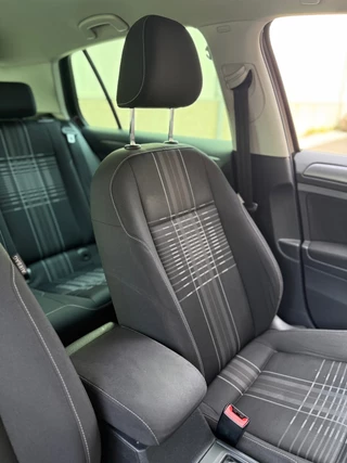 Volkswagen Golf Volkswagen Golf 1.4 TSI ACT Connected Series - afbeelding nr 20