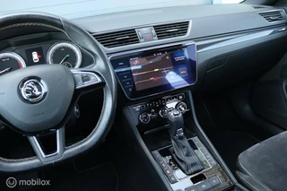 Škoda Superb Skoda Superb Combi 2.0 TSI 4x4 Sportline / Pano / Canton - afbeelding nr 24