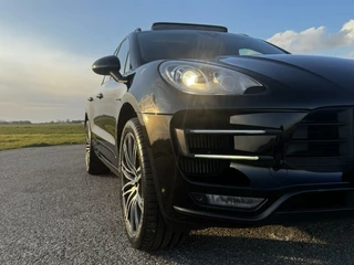 Porsche Macan Porsche Macan 3.6 Turbo | Luchtvering| Sport Chrono| Pano - afbeelding nr 22