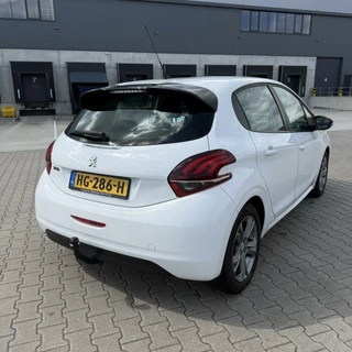 Peugeot 208 Peugeot 208 1.2 Allure 2015 | NW APK | Super Nette ! - afbeelding nr 3