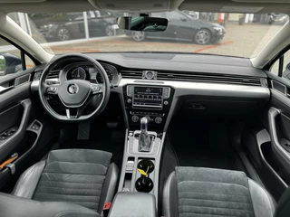 Volkswagen Passat Volkswagen Passat Variant 1.4 TSI GTE Highline|218PK|Ergo| - afbeelding nr 2