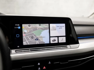 Volkswagen Golf Automaat (APPLE CARPLAY, GROOT NAVI, SFEERVERLICHTING, SPORTSTOELEN, DAB+, ADAPTIVE CRUISE, PARKEERSENSOREN, NIEUWE APK, NIEUWSTAAT) - afbeelding nr 24