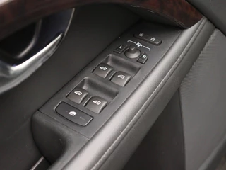 Volvo V70 Volvo V70 T4 AUT(6) POLAR+ LUXURY LINE HARMAN KARDON KEYLESS ACC SCHUIFDAK - afbeelding nr 13