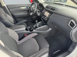 Nissan QASHQAI Nissan QASHQAI 1.3 DIG-T N-CONNECTA + ECC/PDC/PANODAK/NAVI/CAMERA/LMV - afbeelding nr 17