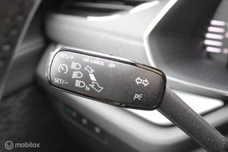 Škoda Octavia Skoda Octavia Combi 1.0 TSI Business Edition Plus, Stuur + stoel verwarming, Memory seats, Digitaal dashboard, Elektrische kofferbak, Head up display, Dodehoek detectie, Clima, App connect, Cruise, Navi. - afbeelding nr 35