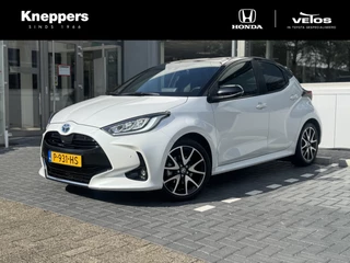 Toyota Yaris Head-up display, JBL, Dodehoekdetectie, PDC V + A , All-in Rijklaarprijs - afbeelding nr 1