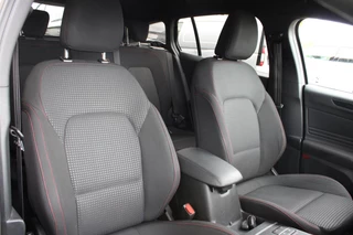 Ford Focus Ford Focus Wagon 1.5 EcoBoost ST Line Business Automaat 150PK | Winterpack | Full LED | Adaptive Cruise Control | Navigatie | Climate Control | - afbeelding nr 13
