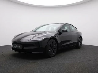 Tesla Model 3 RWD 60 kWh | FSD4 AMD Ryzen | Panorama dak | Leder | 360 Cameras