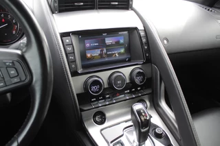 Jaguar F-Type Jaguar F-Type 3.0 V6 Convertible 69.614 km! / Camera / Leder / Keyless / Memory seats / 19'' / Sportuitlaat - afbeelding nr 19