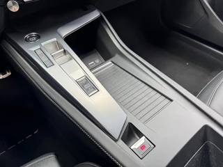 Peugeot 408 Peugeot 408 1.2 PURETECH AUT. GT NAVI PANO-DAK CAMERA CARPLAY AIRCO LMV PDC - afbeelding nr 12