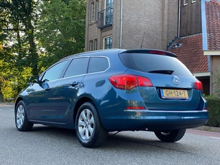 Opel Astra Opel Astra 1.4 Turbo Blitz - Airco - APK 05-2026 !!! - afbeelding nr 4