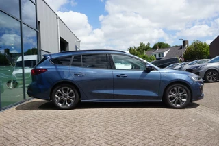 Ford Focus Ford Focus Wagon 1.0 EcoBoost Hybrid ST Line 125PK Automaat Winterpack SYNC4 Cruise Navi Camera Climate Parkeersensoren Privacy Glass *1500KG Trekgewicht* - afbeelding nr 5