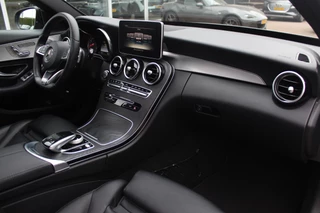 Mercedes-Benz C-Klasse Mercedes-Benz C-Klasse 180 Sport Edition Premium Plus / Panoramadak / 360Camera / Burmester / Leder / 19'' / Sfeerverlichting / Memory seats / Nightpakket / Navigatie / Dodehoek / Cruise Control - afbeelding nr 13