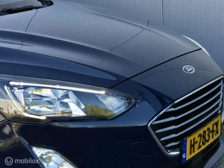 Ford Focus FORD FOCUS 1.0 ECOBOOST TREND EDITION/LED/CARPLAY/CRUISE/LANE ASSIST/16''LMV - afbeelding nr 12