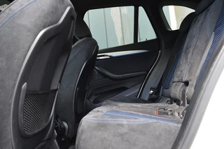 BMW X1 BMW X1 sDrive18i M-Sport Rijklaarprijs-Garantie Navigatie Led Sport Interieur - afbeelding nr 14