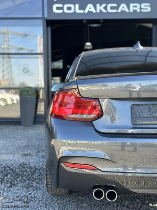 BMW 2 Serie BMW 2-serie Coupé 230i High Executive M-Pakket - afbeelding nr 37