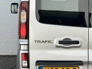Renault Trafic Renault Trafic 2.0 dCi 145 T29 L2H1 DC Luxe Climate control Cruise control Navigatie Apple carplay - afbeelding nr 29