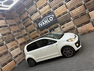Volkswagen up! Volkswagen Up! 1.0 R-Line Clima Camera Cruise Winter Licht-en Zicht pakket LM - afbeelding nr 20