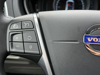 Volvo V40 Volvo V40 2.0 D2 Momentum Business 2e Eigenaar,Navi,Clima,Cruise,PDC,Stoelverwar,Dealer Onderhouden,120pk,6-bak,N.A.P,APK tot 02-2026 - afbeelding nr 24