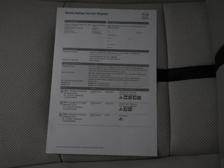 Mazda CX-60 Mazda CX-60 2.5 E-SKYACTIV PHEV Takumi 4WD automaat | Convenience & Sound Pack | Driver Assistance Pack met alarm klasse III : dealer onderhouden - afbeelding nr 48
