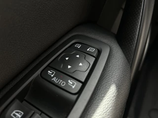 Renault Megane E-Tech Renault Megane E-Tech Estate 1.6 Plug-In Hybrid 160 R.S. Line - afbeelding nr 20