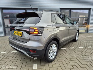 Volkswagen T-Cross Volkswagen T-Cross 1.0 BTW DEALERONDERHOUDEN APPLE CARPLAY - afbeelding nr 4