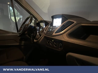 Ford Transit Ford Transit 2.0 TDCI 131pk L2H2 Euro6 Airco | 2800kg Trekhaak | Navigatie | Camera | Apple Carplay Android Auto, Cruisecontrol, Parkeersensoren, Bijrijdersbank - afbeelding nr 16