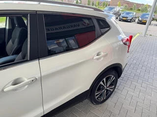 Nissan QASHQAI Nissan QASHQAI 1.3 DIG-T N-CONNECTA + ECC/PDC/PANODAK/NAVI/CAMERA/LMV - afbeelding nr 21