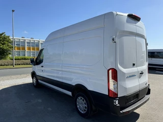 Ford E-Transit Ford E-Transit 350 L2H3 Trend 68 kWh Zuid | 184pk | Pro Power on board | Navigatie | Hoog Dak | Adaptieve Cruise | Digitale binnenspiegel | Keyless entry | Laadruimte bescherming | All season banden | Reservewiel | Perimetrisch alarm - afbeelding nr 4