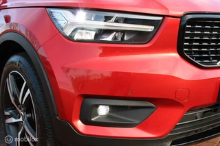 Volvo XC40 Volvo XC40 1.5 T3 R-Design, Pano, Trekhaak, Winterset, Pdc + camera, 360 vieuw, Stoel/stuur verwarming, Keyless, Carplay, Donkerglas, Harman kardon, Clima, Navi, Elektrische achterklep. - afbeelding nr 17
