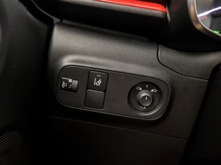 Citroën C3 Citroën C3 1.2 PureTech S&S Feel Edition (APPLE CARPLAY, GROOT NAVI, CAMERA, GETINT GLAS, SPORTSTOELEN, PARKEERSENSOREN, CRUISE, NIEUWSTAAT) - afbeelding nr 23