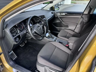 Volkswagen Golf Volkswagen Golf 1.4 TSI Sound Standkachel | Carplay | PDC - afbeelding nr 10