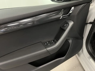 Škoda Octavia Škoda Octavia Combi 2.0 TDI RS /184PK / AUTOMAAT / LEDER / PANODAK / Trekh. 1600KG. - afbeelding nr 49