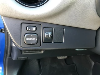 Toyota Yaris Toyota Yaris 1.5 HYB. DYNAMIC **Automaat/opendak/carplay** - afbeelding nr 20