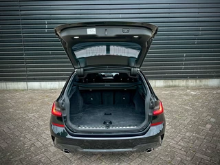 BMW 3 Serie BMW 3 Serie Touring 330i M-SPORT PANO|HEADUP|360|BLINDSPOT|ACC - afbeelding nr 45