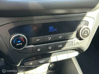 Hyundai i20 Hyundai i20 1.2  i-Motion Clima / LM / PDC / camera / Trekhaak/ 79.972KM - afbeelding nr 31