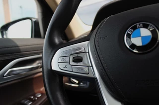 BMW 7 Serie ➡️  BMW 7-serie 740i High Executive | 2e eigenaar | Camera | Laser | Head-up | Dakraam | 19 inch | Soft-close | Massage | 6 cilinder | 326 pk | Origineel | Keyless entry/Go - afbeelding nr 22
