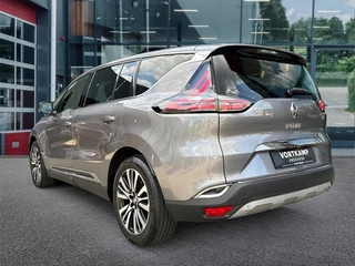Renault Espace Renault Espace 1.6 DCI INITIALE PARIS 7P PANO-DAK/TREKHAAK/CAMERA/LEDER/BOSE/NAVI - afbeelding nr 7