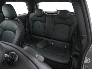 MINI Cooper S Aut. *PANO | NAPPA-FULL-LEATHER | HEAD-UP | HARMAN/KARDON-SURROUND | FULL-LED | JCW-EXHAUST | DAB+ | KEYLESS | NAVI-FULLMAP | CAMERA | CRUISE | AMBIENT-LIGHT | SHIFT-PADDLES | SPORT-SEATS | 1 - afbeelding nr 9