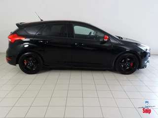 Ford Focus Ford Focus 1.5 Black Edition - afbeelding nr 5