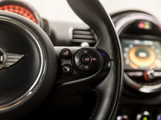 MINI Clubman Automaat (NAVIGATIE, CLIMATE, STOELVERWARMING, GETINT GLAS, SPORTSTOELEN, CRUISE, PARKEERSENSOREN, NIEUWSTAAT) - afbeelding nr 19