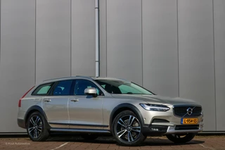 Volvo V90 Volvo V90 Cross Country 2.0 T5 Pro | Pano | Trekhaak | Premium | Full option. - afbeelding nr 1