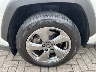 Toyota RAV4 Toyota RAV4 2.5 Hybrid Business Plus Navigatie Trekhaak Camera DAB ACC Leder Elek Stoel + Verwarming JBL Audio Carplay Keyless Getint Glas NL Auto 1e Eigenaar Wit Metallic - afbeelding nr 32