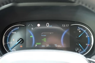 Toyota RAV4 Toyota RAV4 2.5 Hybrid 218PK Dynamic Automaat | Apple CarPlay & Android Auto - afbeelding nr 2