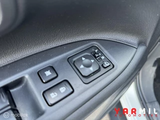 Mitsubishi Outlander Mitsubishi Outlander 2.0 PHEV X-Line Edition 5DRS NLSE AUTO AIRCO ACHER UITRIJCAMERA - afbeelding nr 28