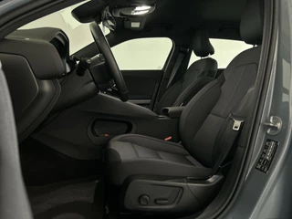 Polestar 2 Polestar 2 Long Range Single Motor 78 kWh | Voorstoelen verwarmd | Uitwijk assistens | Rijstrooksensor met correctie | Soh (batterijcheck) 94,9 % - afbeelding nr 4