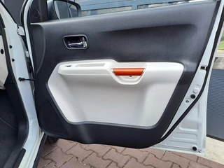 Suzuki Ignis Suzuki Ignis 1.2 Stijl l Automaat l Navi l Trekhaak l Clima l Camera l - afbeelding nr 26