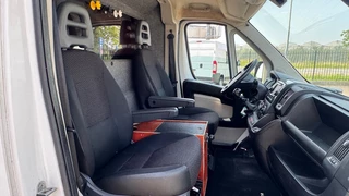Peugeot Boxer Peugeot Boxer 2.2 HDI 96KW 131PK L1H2 AIRCO/ CRUISE CONTROL/ NAVIGATIE/ 100% DEALERONDERHOUDEN - afbeelding nr 6