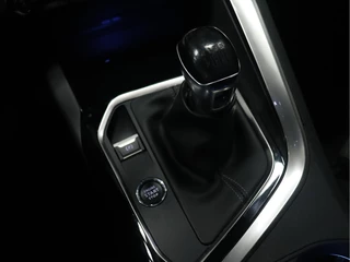 Peugeot 5008 [7-ZITTER, TREKHAAK, CAMERA, APPLE CARPLAY, ANDROID, VERW. MEM. SEATS, HALF LEDER, CRUISE, NIEUWSTAAT] - afbeelding nr 20
